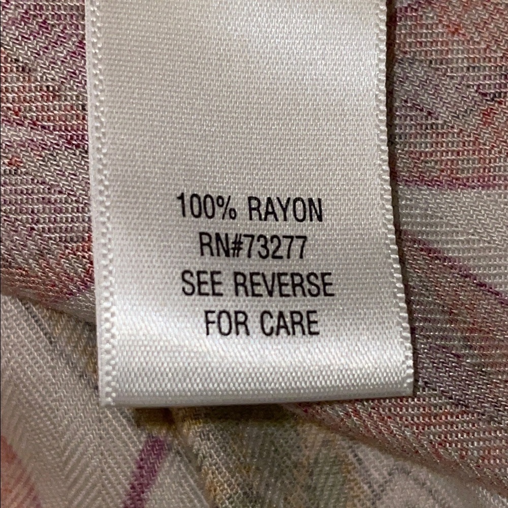 Croft & Barrow Floral A-Line Skirt - Beige and Red. Size 18.  Side zipper. - Picture 6 of 7